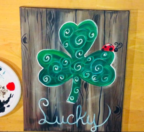 How to paint a shamrock on faux wood background - Step By Step Painting